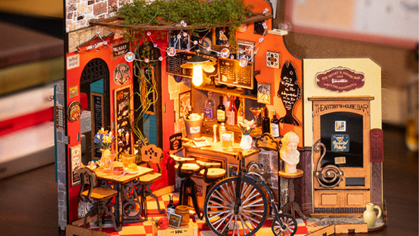 Wunderschönes kleines Restaurant Cheers Bar Dining für den Miniaturenliebhaber, Tipps Holz-Bausatz Monique