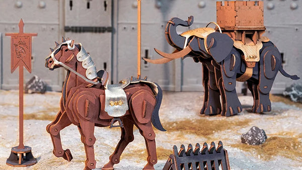 Demnächst in unserem Sortiment: Modellbau Robotime Warrior Horse und Warrior Elephant