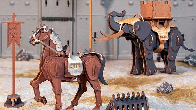 Demnächst in unserem Sortiment: Modellbau Robotime Warrior Horse und Warrior Elephant