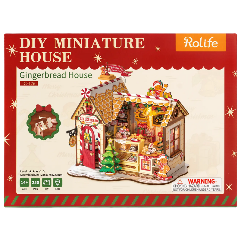 Robotime Gingerbread House DG176