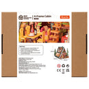 Rückseite der Verpackung der Robotime A-Frame Cabin, Miniatur-Ferienhaus im winterlichen österreichischen Stil