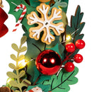 Details einer Weihnachtskugel, einer Schneeflocke und Stechpalmenbeeren aus dem Robotime Christmas Wreath