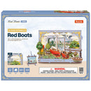 Vorderseite der Verpackung der Robotime Red Boats, Holzbausatz für ein Diorama mit zwei roten Segelbooten, die an einem Steg liegen