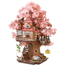 Produktfoto der Robotime Sakura Tree House, Holzbausatz eines Baumhauses in einem japanischen Kirschblütenbaum