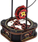 Nahaufnahme des Pendels der Robotime Sky Captain, Modellbau eines schaukelnden Flugzeugs