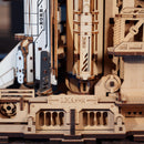 Details der Unterseite des Shuttles und der Startrampe des Robotime Space Shuttle