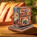 Seite des Robotime Street Scene Book Nook, mit deutlicher Sicht auf die Aussparung an der Seite, in der sich eine U-Bahn-Station befindet.