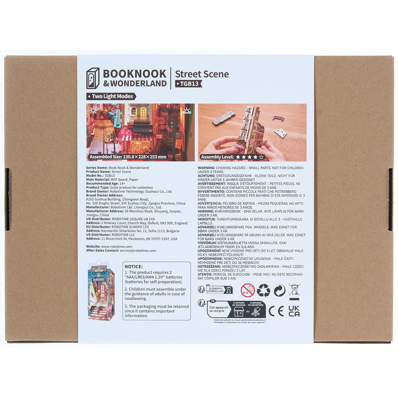 Rückseite der Verpackung der Robotime Street Scene, Book Nook eines Straßenbildes in Perspektive mit einer Treppe im Vordergrund