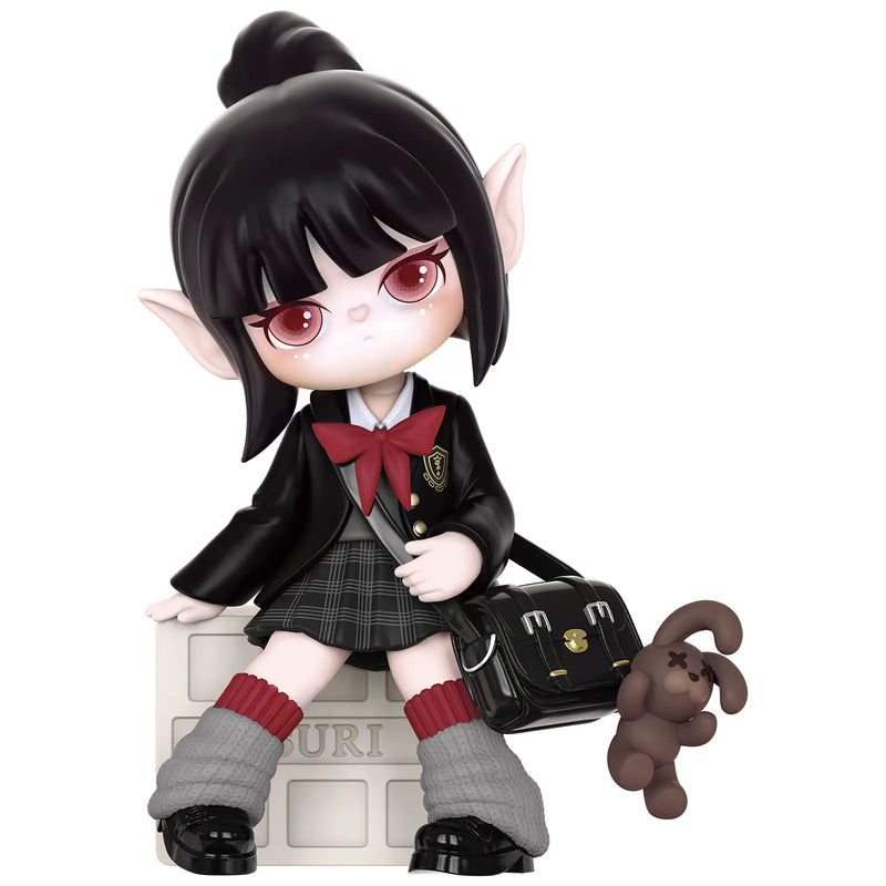 School Girl Variante der Robotime Suri’s Colorful Girls Blind Box Serie