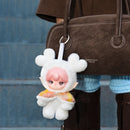 Love Deer Variante der Robotime Suri’s Magical Animal Blind Box Serie, an einer Tasche befestigt
