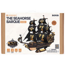Vorderseite der Verpackung der Robotime Seahorse Barque, schwarzes Segelschiff aus Holz mit goldenen Details