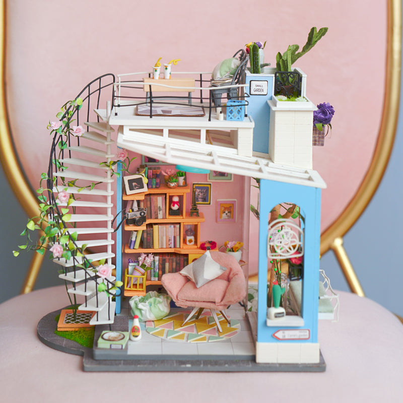 Robotime Dora's Loft DG12